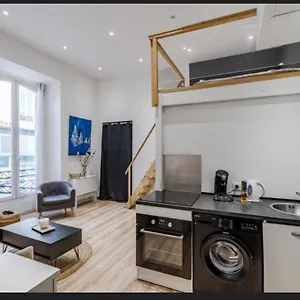 Gustave 2 Apartment